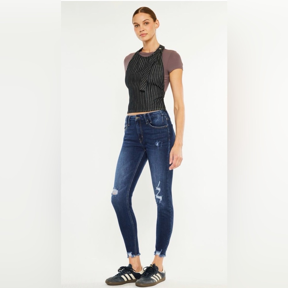 NWT KanCan MID RISE ANKLE SKINNY JEANS DARK WASH - Picture 3 of 7